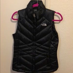 Black Northface vest